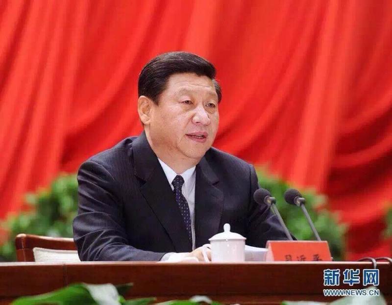 中共中央政治局召开会议 习近平主持会议